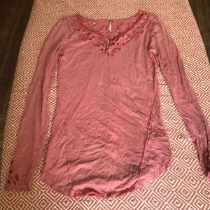FREE PEOPLE TOP BLUSH WITH EMBROIDERY SZ M